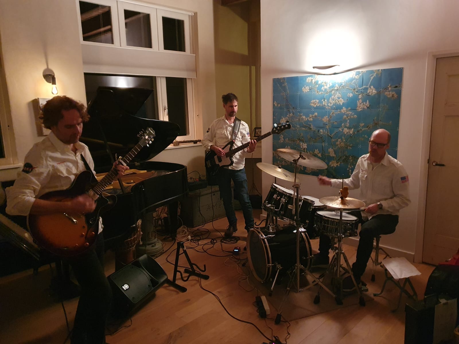maanlander huiskamerconcert heveadorp edo rj luc